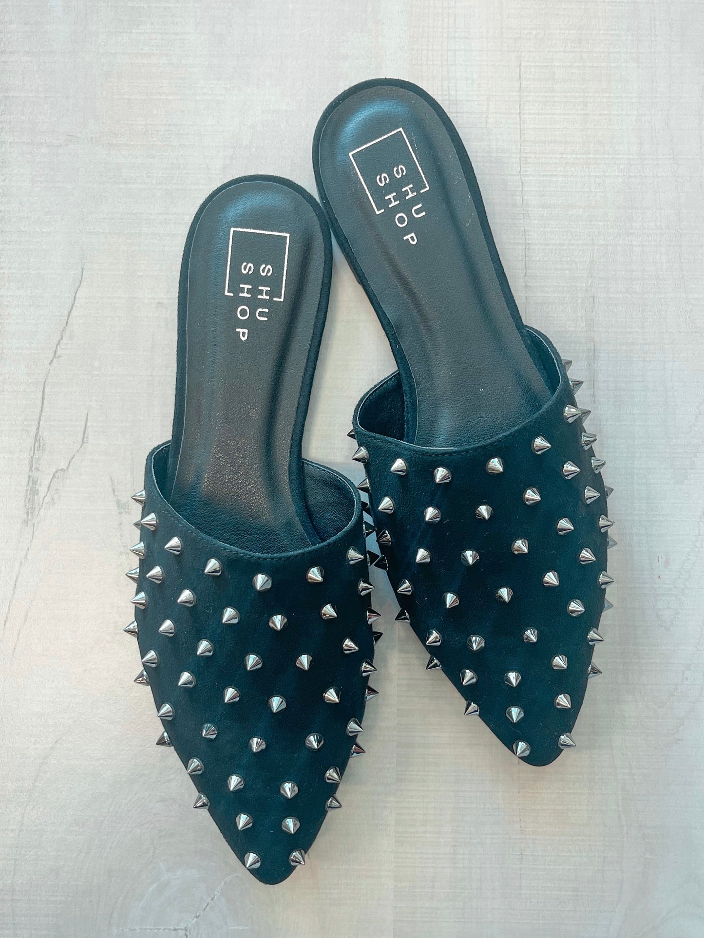 SHU SHOP Studded Mule Flats