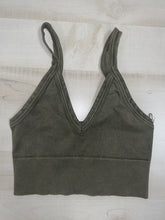 Load image into Gallery viewer, Vintage Wash V-Neck Ribbed Cropped Tank Top
