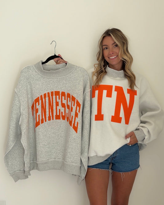 Tennessee/TN Reversible Mock Neck Sweatshirt