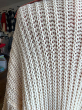 Load image into Gallery viewer, Cream Loose Knit Cardigan

