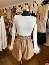 Load image into Gallery viewer, Off White Sweater with Fur Trim Sleeve
