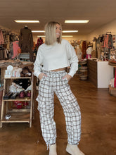 Load image into Gallery viewer, Plaid Cargo Pants

