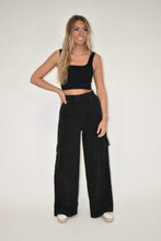 Load image into Gallery viewer, Ash Black Mineral Washed Cargo Pants
