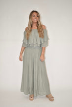 Load image into Gallery viewer, Olive Flowy Pants (part of a matching set)
