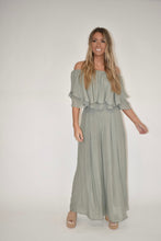 Load image into Gallery viewer, Olive Flowy Pants (part of a matching set)
