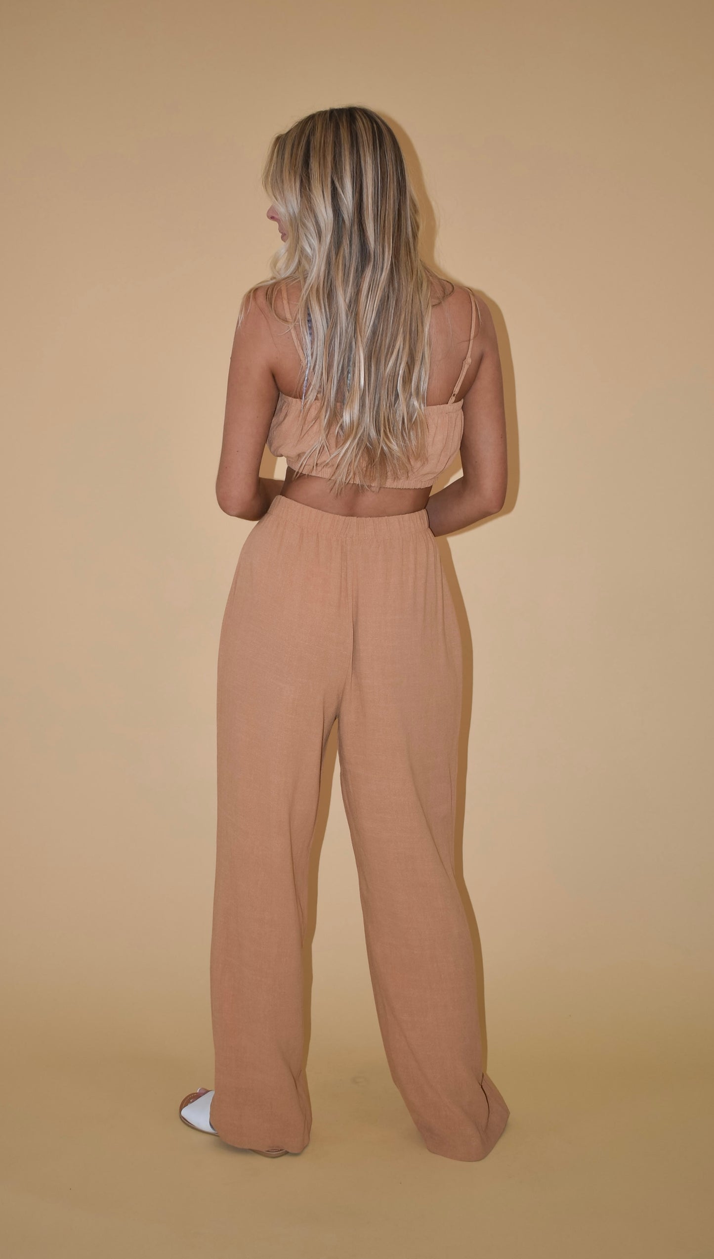 Peanut Butter Linen Blend Bubble Crop Top