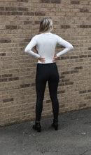 Load image into Gallery viewer, Ribbed Turtle Neck Top
