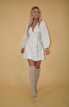 Load image into Gallery viewer, Long Sleeve Floral Dress
