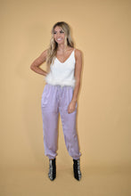 Load image into Gallery viewer, Sequin Feather Tank Top
