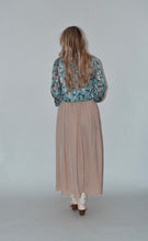 Load image into Gallery viewer, Blue Floral Bodysuit
