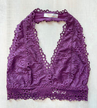 Load image into Gallery viewer, Lace Halter Bralette (5 colors available)
