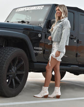 Load image into Gallery viewer, Lace Detail Cropped Denim Jacket
