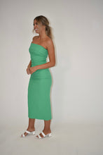 Load image into Gallery viewer, Green Strapless Midi Dress
