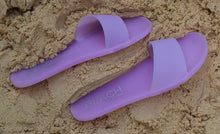 Load image into Gallery viewer, Matisse Sol Jelly Slide Sandal
