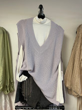 Load image into Gallery viewer, Lilac Oversized Sweater Vest
