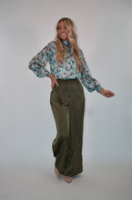 Load image into Gallery viewer, Blue Floral Bodysuit
