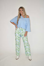 Load image into Gallery viewer, Green Floral Print Pants
