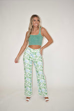 Load image into Gallery viewer, Green Floral Print Pants
