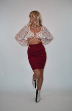 Load image into Gallery viewer, Long Sleeve Heart Crop Top
