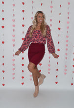Load image into Gallery viewer, Burgundy Knit Skirt

