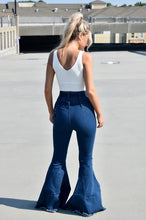 Load image into Gallery viewer, Double Buckle Flare Jeans
