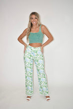 Load image into Gallery viewer, Green Floral Print Pants
