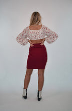 Load image into Gallery viewer, Long Sleeve Heart Crop Top
