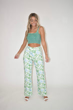 Load image into Gallery viewer, Green Floral Print Pants
