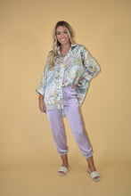 Load image into Gallery viewer, Lilac Satin Joggers
