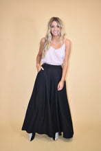 Load image into Gallery viewer, Black Wide Leg Pants

