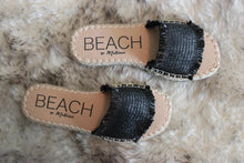 Load image into Gallery viewer, Matisse KOKO Sandals
