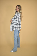 Load image into Gallery viewer, Black &amp; White Flannel Shacket
