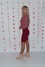 Load image into Gallery viewer, Burgundy Knit Skirt
