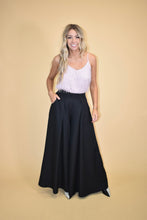 Load image into Gallery viewer, Black Wide Leg Pants
